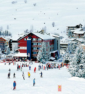 Hotel** Orée des Pistes