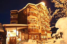 ***Hotel Le Montana