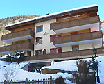 Ferienhaus ZER330.01