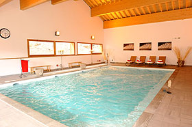 Residenz Le Hameau des Eaux d'Orelle: Pool