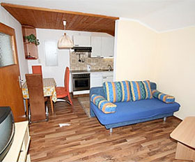 Ferienwohnungen ZE205 - Beispiel Wohnzimmer